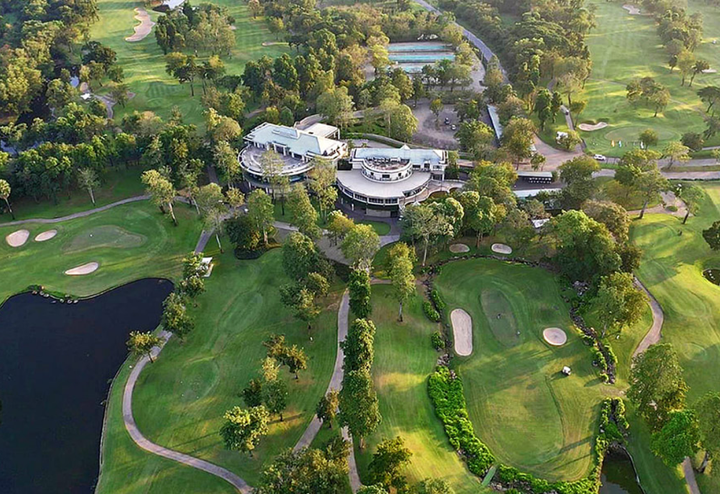 <h2>曼谷超值五天三場球</h2>
<p>Suwan Golf & Country Club</p>
<p>Lam Luk Ka Country Club</p>
<p>Alpine Golf & Sports Club</p>
