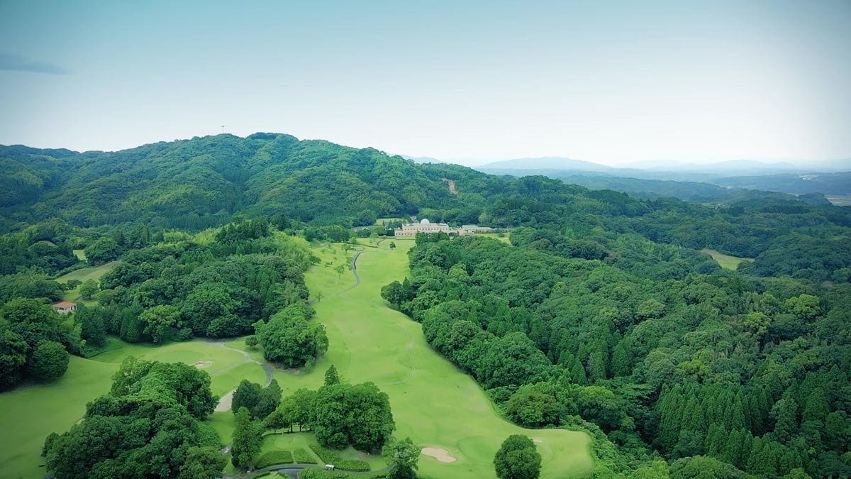 熊本高爾夫與阿蘇火山景觀