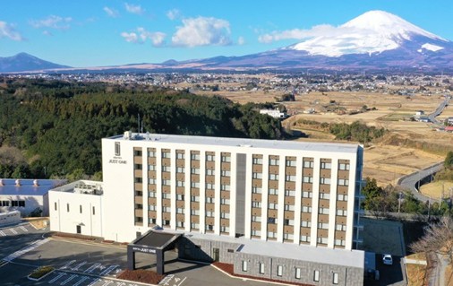 JUST ONE富士小山