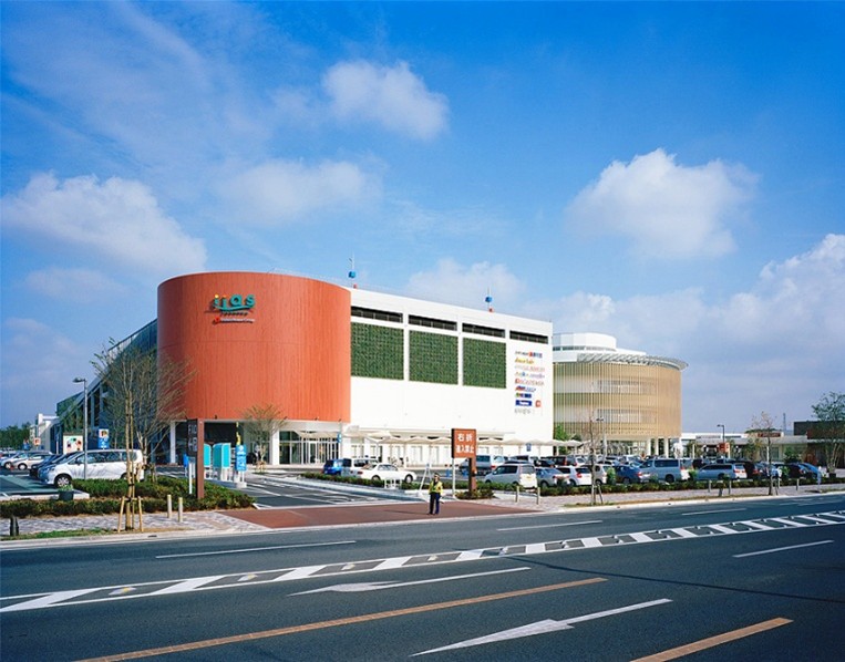 Iias Tsukuba